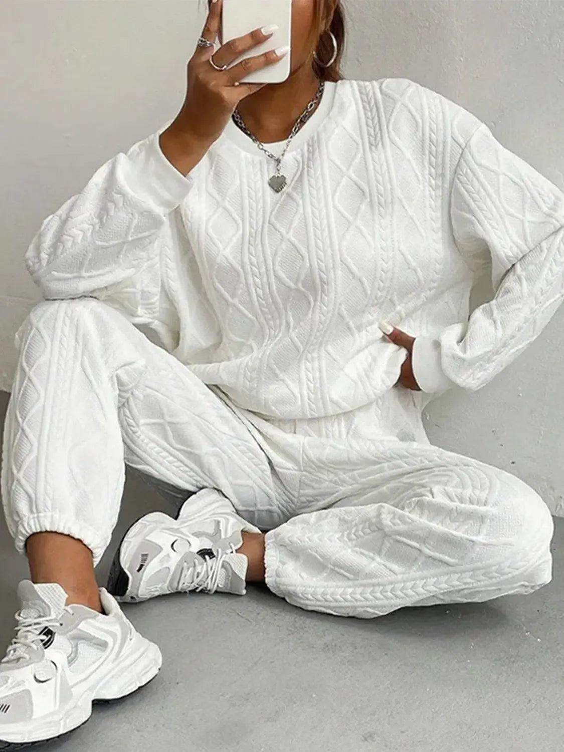 Texture Round Neck Top and Pants Set - KADAUT