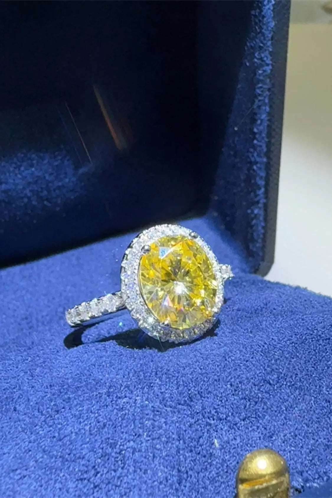 3 Carat Moissanite 925 Sterling Silver Ring - KADAUT