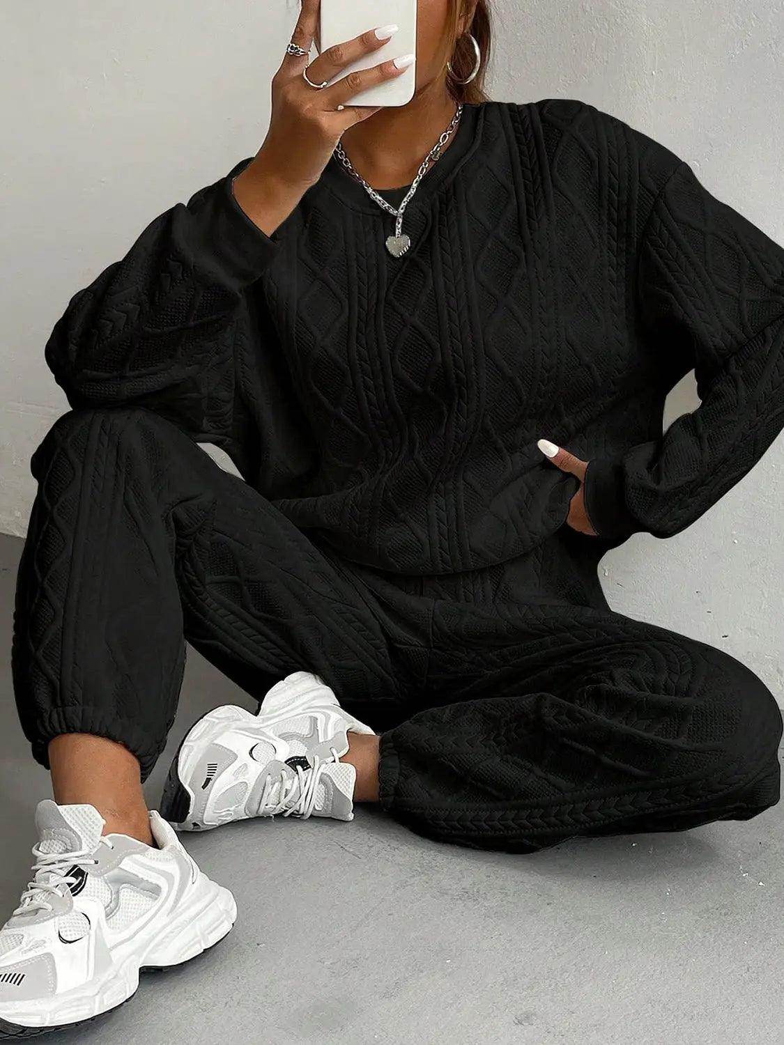 Texture Round Neck Top and Pants Set - KADAUT