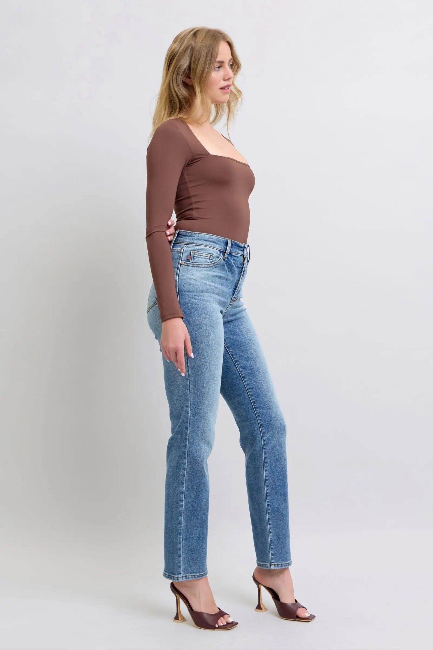 Judy Blue Full Size Run Vintage Wash Thermal Straight Jeans - KADAUT